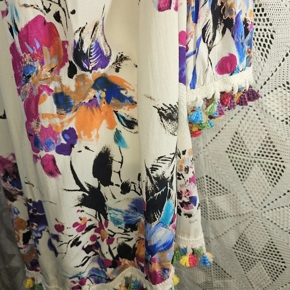 Jodifl, Pom Pom Fringe Tassel, Floral Smocked Draped Watercolor Boho Top large - Picture 5 of 12